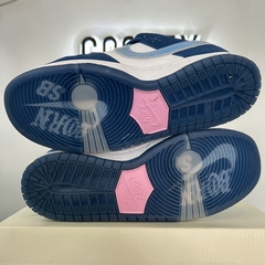 Imagen de STOCK - Nike Dunk Low SB 'One Block at a Time' x Born x Raised