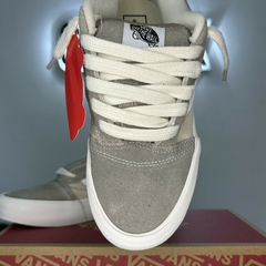 STOCK - Vans Knu-Skool 'Beige Grey' - Goodex