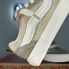 STOCK - Vans Knu-Skool 'Beige Grey' en internet