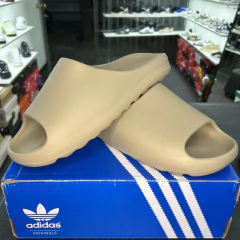 Yeezy Slides - comprar online