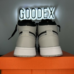 STOCK - (NIÑOS) Air Jordan 1 Retro Mid 'Shadow' - tienda online