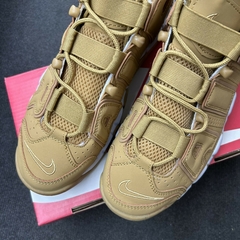 Imagen de STOCK - Air More Uptempo Premium 'Wheat'