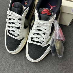 STOCK - Air Jordan 1 Retro Low OG SP 'Olive' x Travis Scott - tienda online