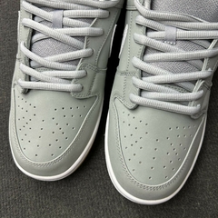 Imagen de STOCK - Nike SB Dunk Low ISO "Wolf Grey Gum"