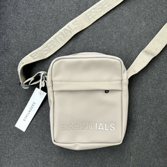 Crossbody Bag Essentials x Fear of God - comprar online