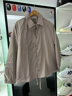 Chaqueta Essentials x Fear Of God - Goodex
