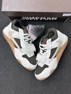 STOCK - Jordan Jumpman Jack 'Sail' x Travis Scott en internet