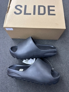 STOCK - Adidas Yeezy Slides "Onix" en internet