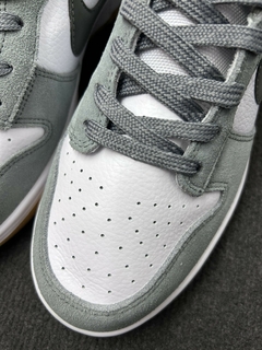 STOCK - Nike Dunk Low 'Smoke Grey Gum' - tienda online
