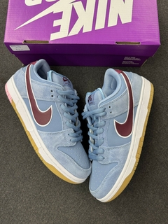 STOCK - Nike SB Dunk Low Premium 'Philadelphia Phillies' en internet
