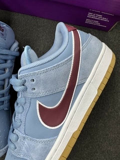 STOCK - Nike SB Dunk Low Premium 'Philadelphia Phillies' - Goodex
