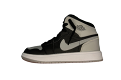 STOCK - (NIÑOS) Air Jordan 1 Retro Mid 'Shadow'