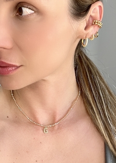 Colar cristais doce de leite inicial “K”