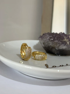 Brinco argola Romana G na internet