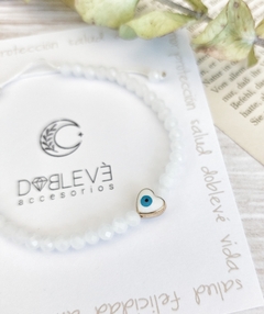 Pulsera amuleto corazón blanco con ojo protector