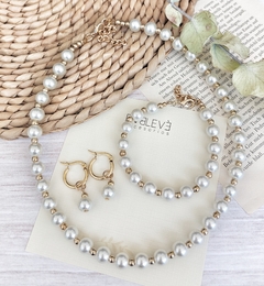 Conjunto dorado perlas