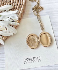 Collar relicario dorado oval - comprar online