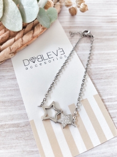 Pulsera de acero estrellas