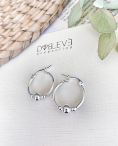 Aros de acero blanco argollitas con bolitas - comprar online