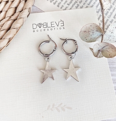 Aros de acero con dijes varios - Doblevé Accesorios