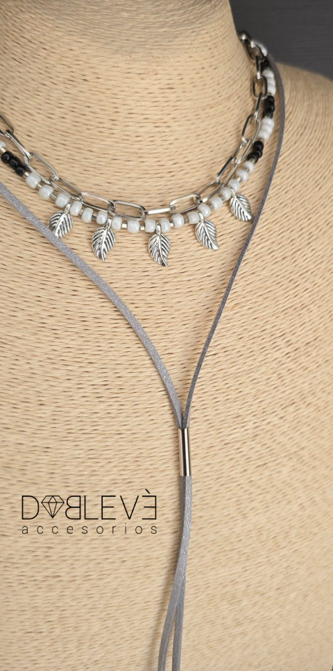 Set lazo corbatero y gargantillas - Plateado - comprar online