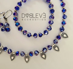 Conjunto de cristales con dijes - Azul y plateado en internet
