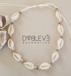 Gargantilla buzios dorada - comprar online