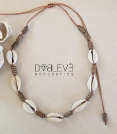 Gargantilla buzios y madera - comprar online
