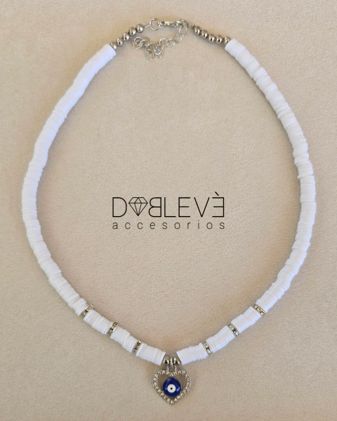 Gargantilla corazón con ojo protector plateado en internet