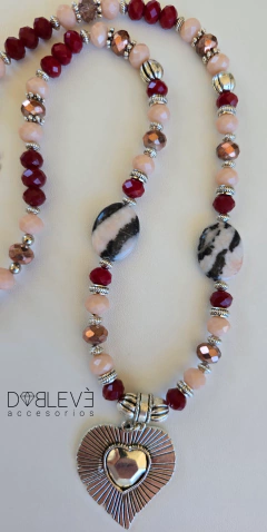 Collar corazón con piedras naturales en internet