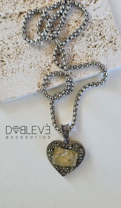 Collar corazón CITRINO con PIRITA - Abundancia, prosperidad, felicidad - comprar online