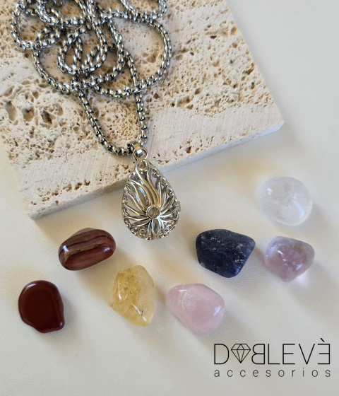 Relicario amuleto SIETE CHAKRAS - Gota - comprar online