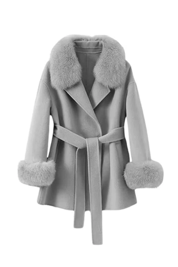 Sobretudo Curto Liso com Pele Cinza - comprar online