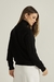 Blusa Cashmere Gola Alta Preta na internet