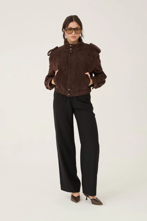 Jaqueta Bomber Oversized em Camurça - comprar online