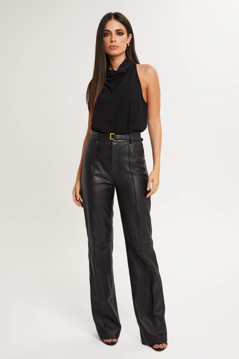 Calça Wide Leg em Couro