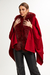 Poncho com aplicação de Pele Vermelho - comprar online