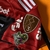 Imagem do Camisa Flamengo Home vermelha e preta 2023/24 com todos patrocínios + patches libertadores