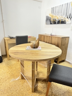 Mesa de comedor Petiribi en internet