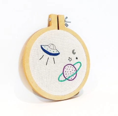 Cuadro bordado Planetas - comprar online