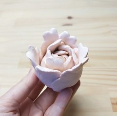 Molde de Silicone Para Tulipa Crespa Ref 311