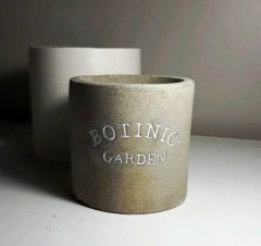 Molde De Silicone Para Vaso de Concreto Botinic Ref 571 - comprar online