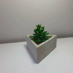 Molde para Vaso de Concreto Triângulo Ref 601 - comprar online