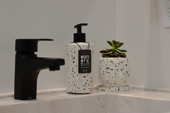 Vaso Étnico c/ Prato em Granilite - ConcretAM - Design e funcionalidade