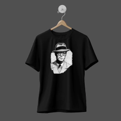 Camiseta Clark na internet