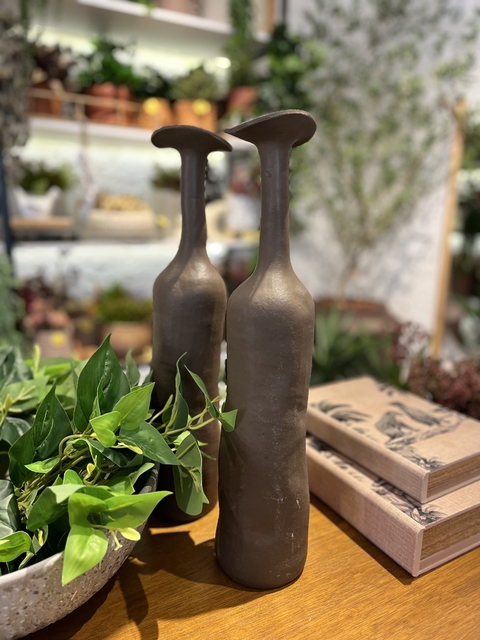 Vaso design marrom