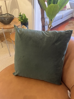 Almofada veludo lisa verde militar