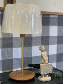 Abajur clean P na internet