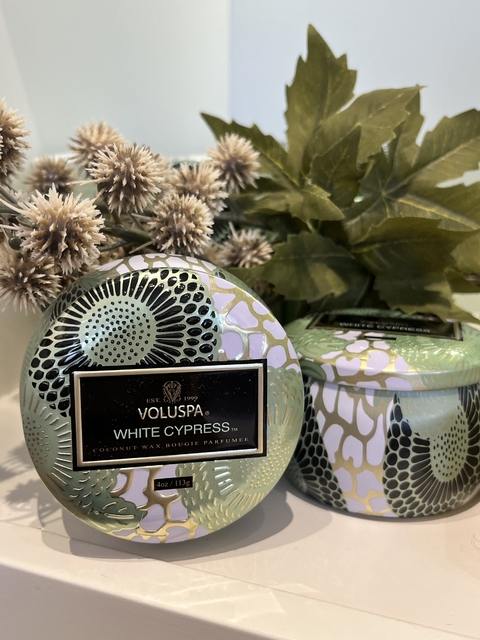 Mini vela lata 25h White Cypress