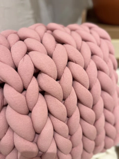 Almofada tricô rosa - comprar online